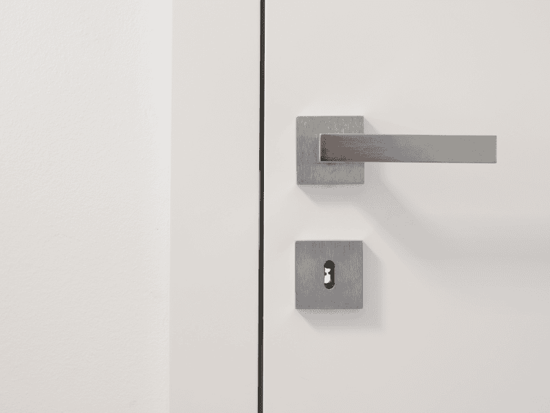 mau-tay-nam-cua-inox-chu-L-don-gian